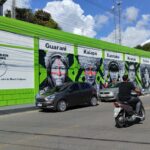 Artista parintinense faz homenagem à lideranças Indígenas em mural no centro da cidade