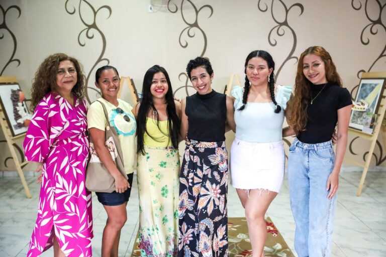 Exposição Fotográfica “Angoera” Celebra o Olhar Feminino em Parintins