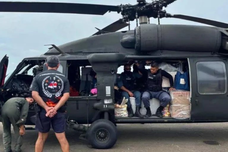 Urnas eletrônicas são transportadas por helicópteros para comunidades isoladas no Amazonas