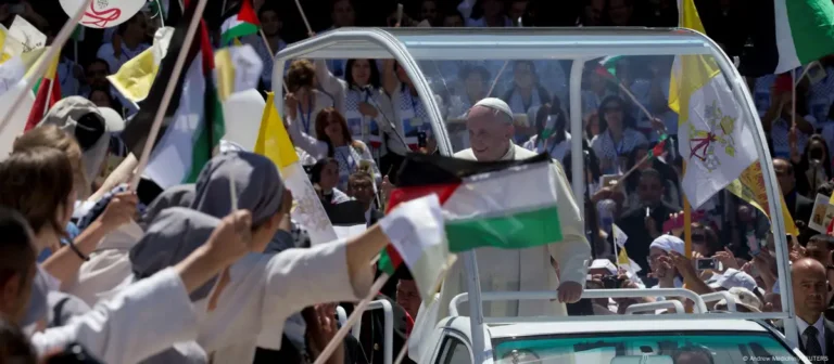 Papamóvel vai virar unidade de saúde para crianças de Gaza