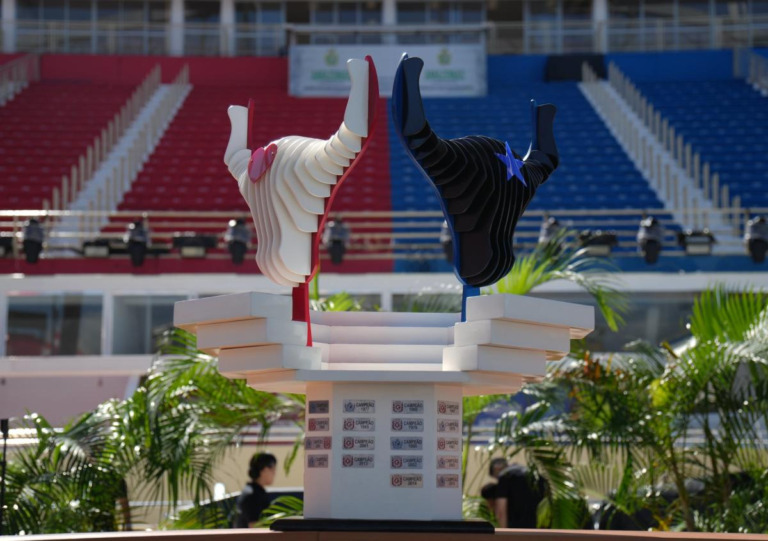 Troféu ‘Sincretismo Cultural’ celebra união dos bois de Parintins