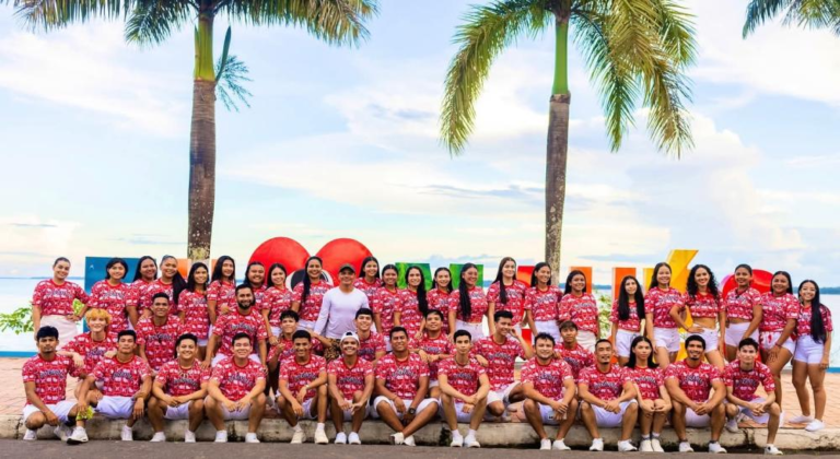 Grupo de Dança Porantim celebra 19 anos no Festival de Parintins com o Boi Garantido